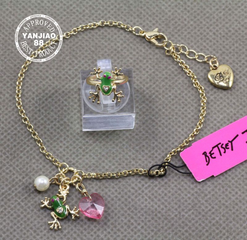 Free Ship Betsey Johnson Frog Anklet Ring  