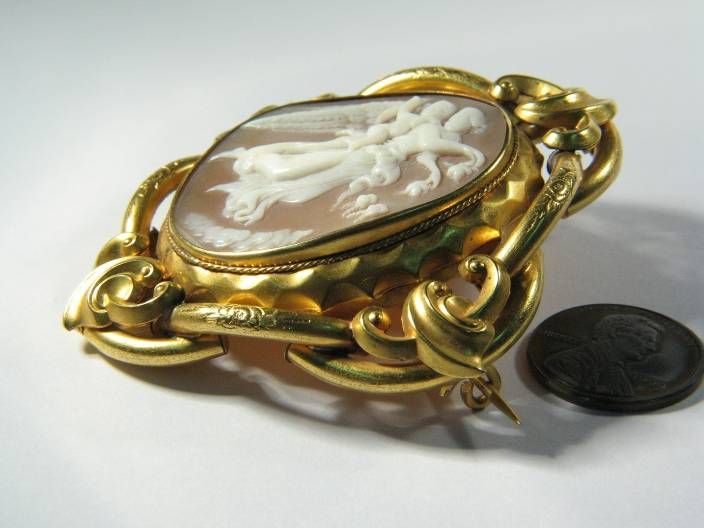 TERRIFIC ANTIQUE CARVED SHELL CAMEO PIN EOS c1870 DAWN  